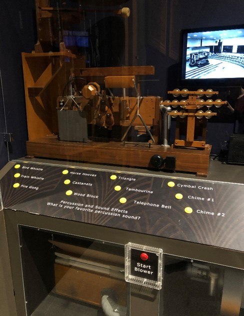 An exhibit with buttons that play the sounds an organ makes